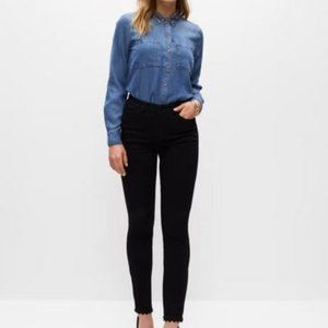 MELANIE LYNE: Lace Trim Slim Leg Jeans - black